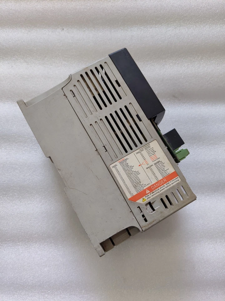 ALLEN BRADLEY 22B-D6P0N104 3.0HP 2.2KW